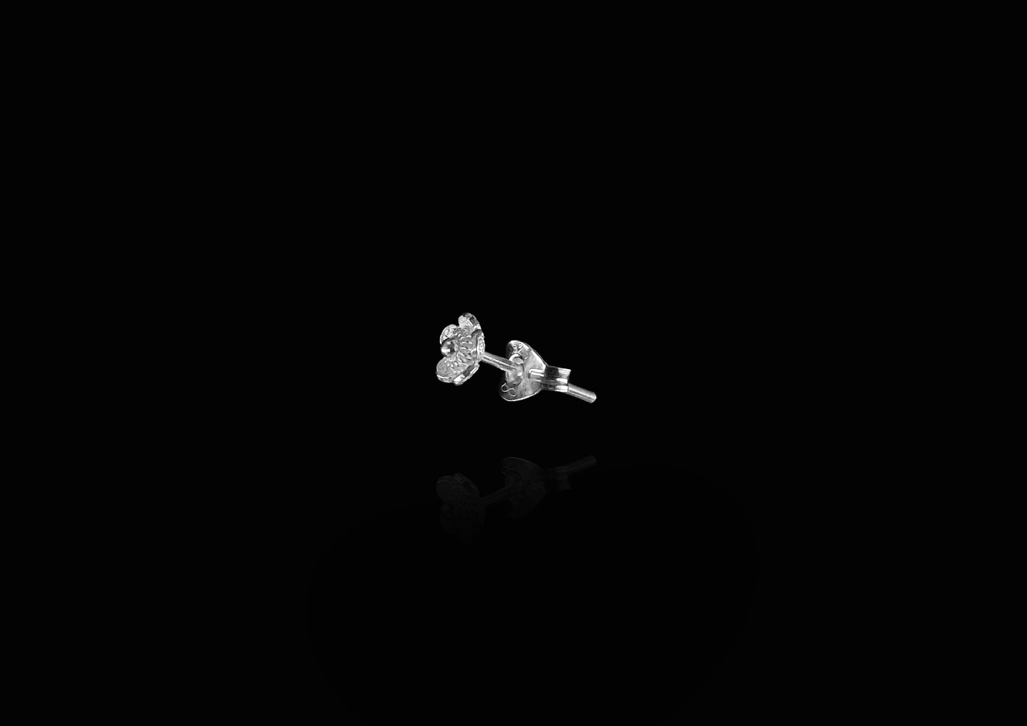 Achillea Ear Studs