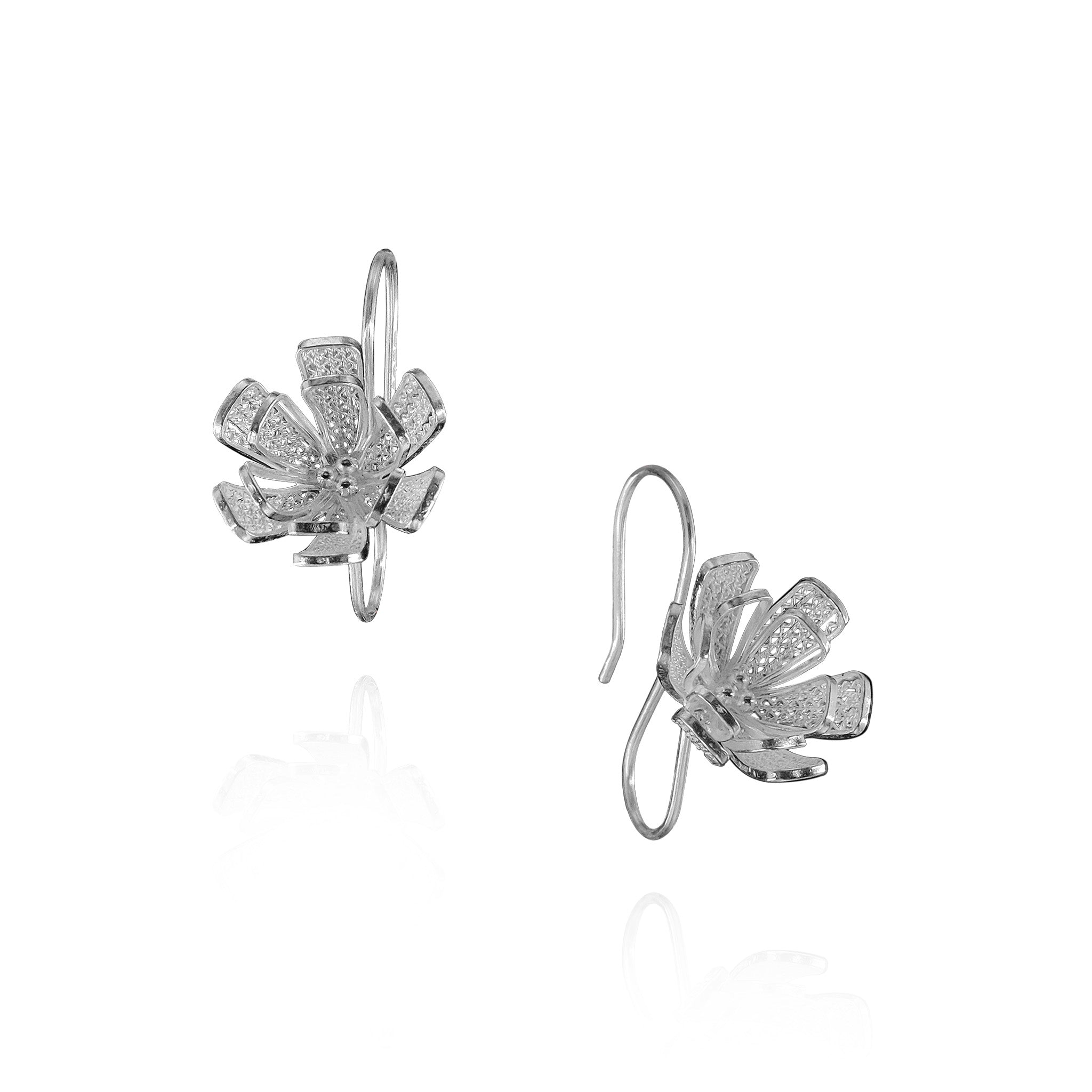 Hieracium Filigree Ear Hook in Sterling Silver