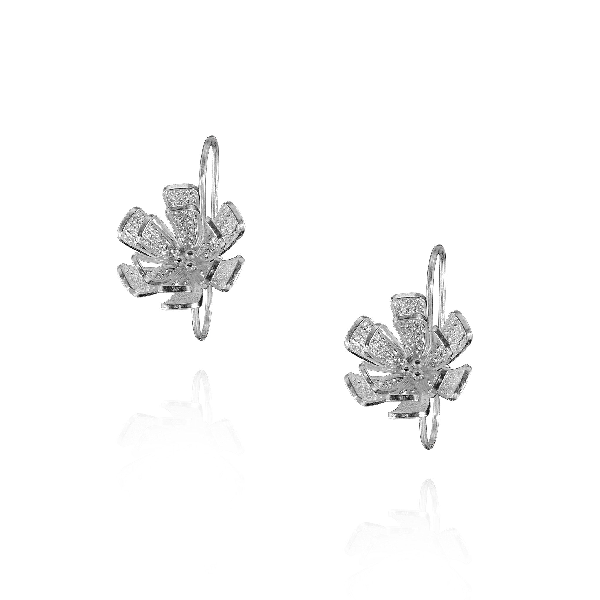 Hieracium Filigree Ear Hook in Sterling Silver