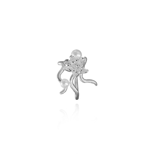 Jasminum Filigree Branch Ring in Sterling Silver with Pearl