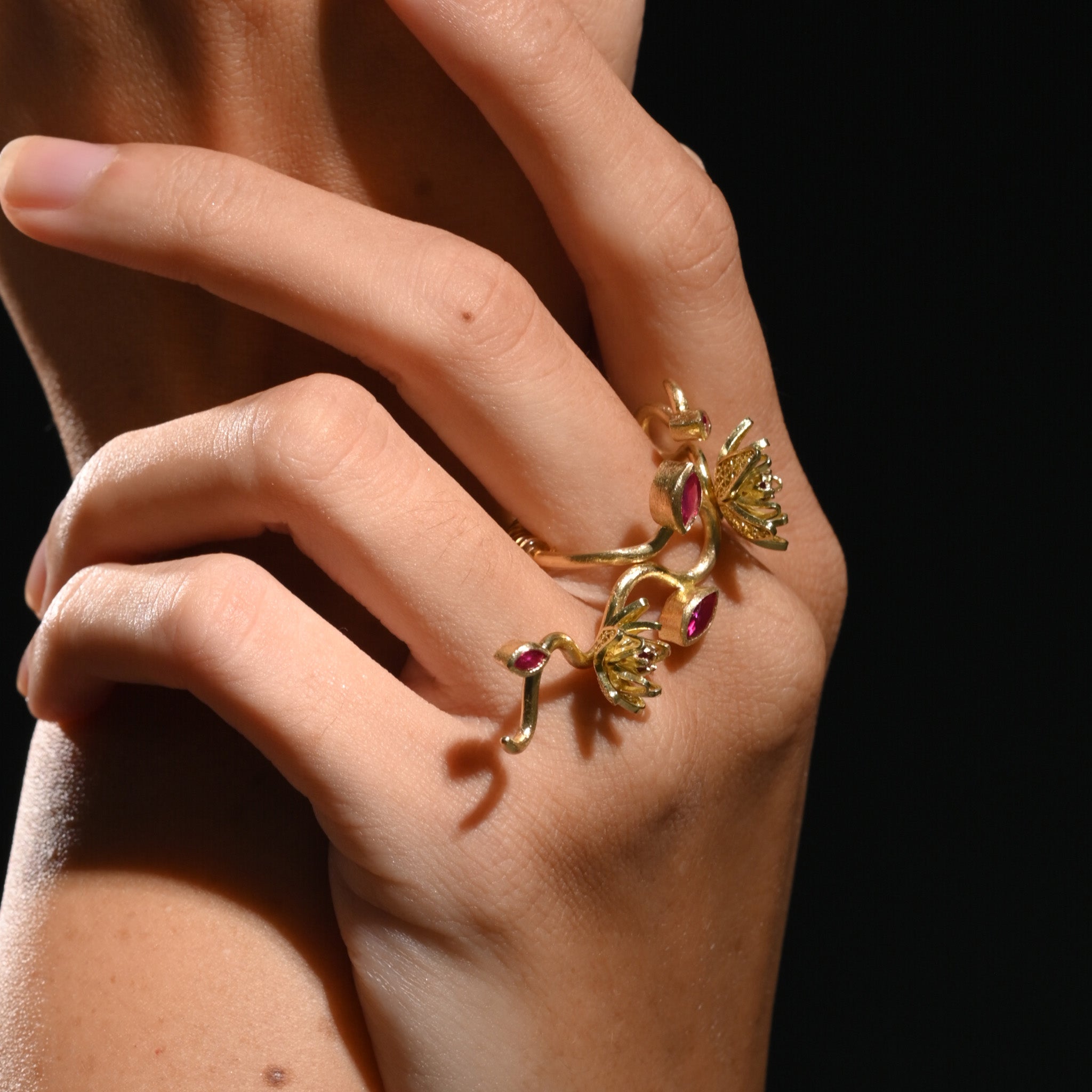 Jasminum Filigree Wrap Ring in 18k Gold with Ruby
