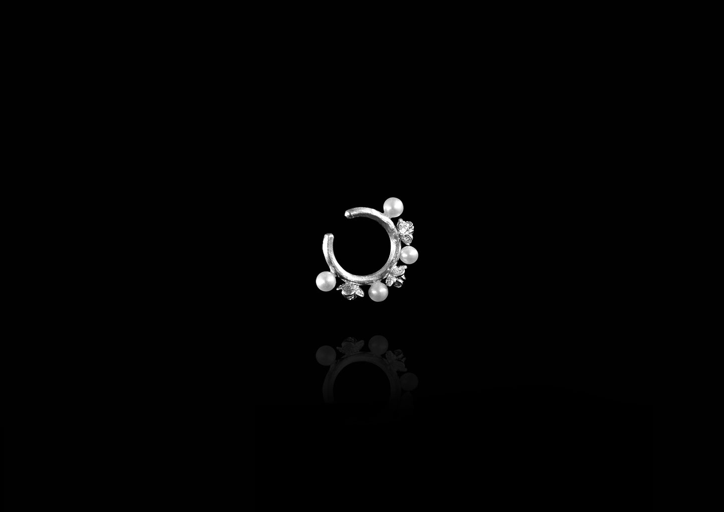 Lobularia Ear Cuff (Single)