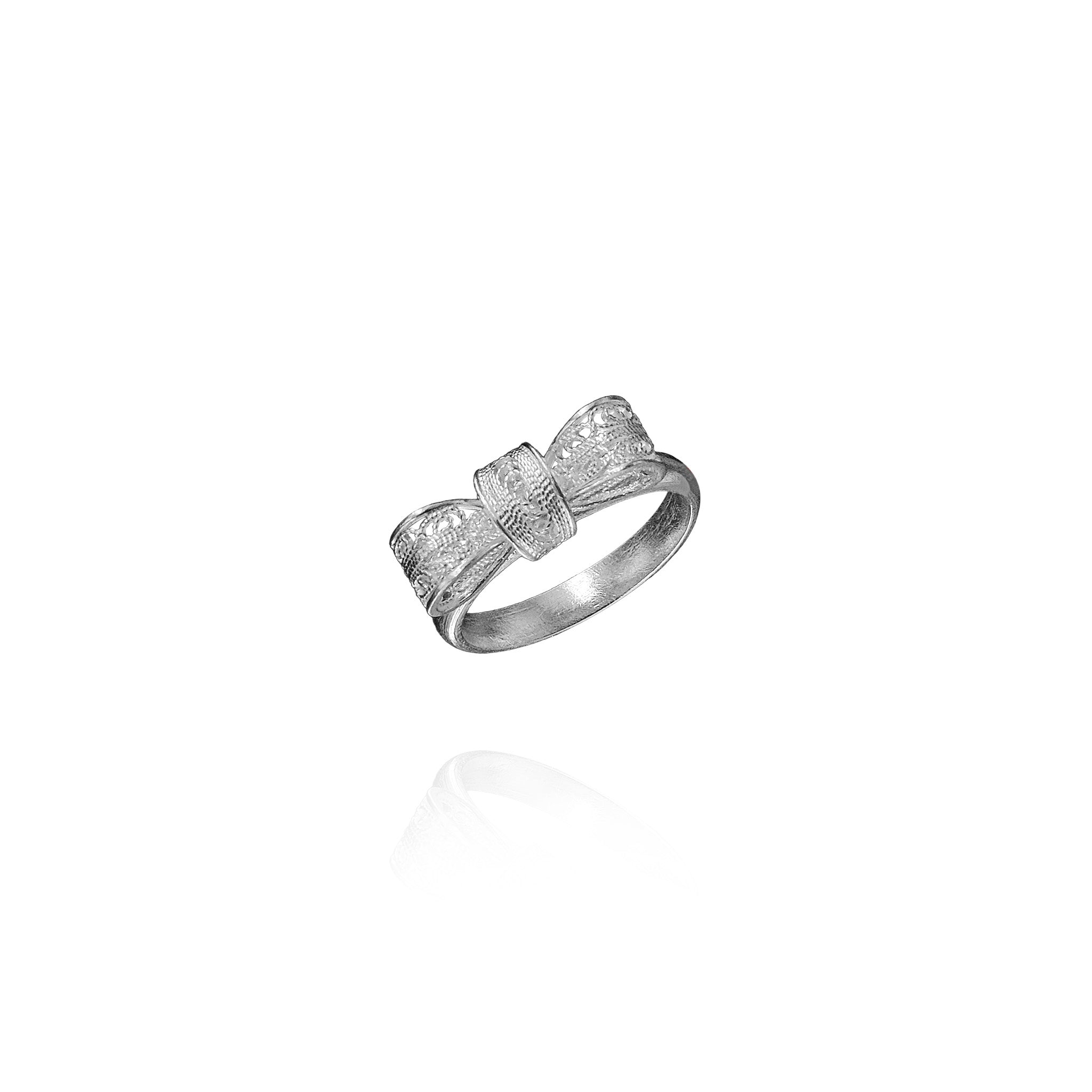 Filigree Ribbon Ring in Sterling Silver