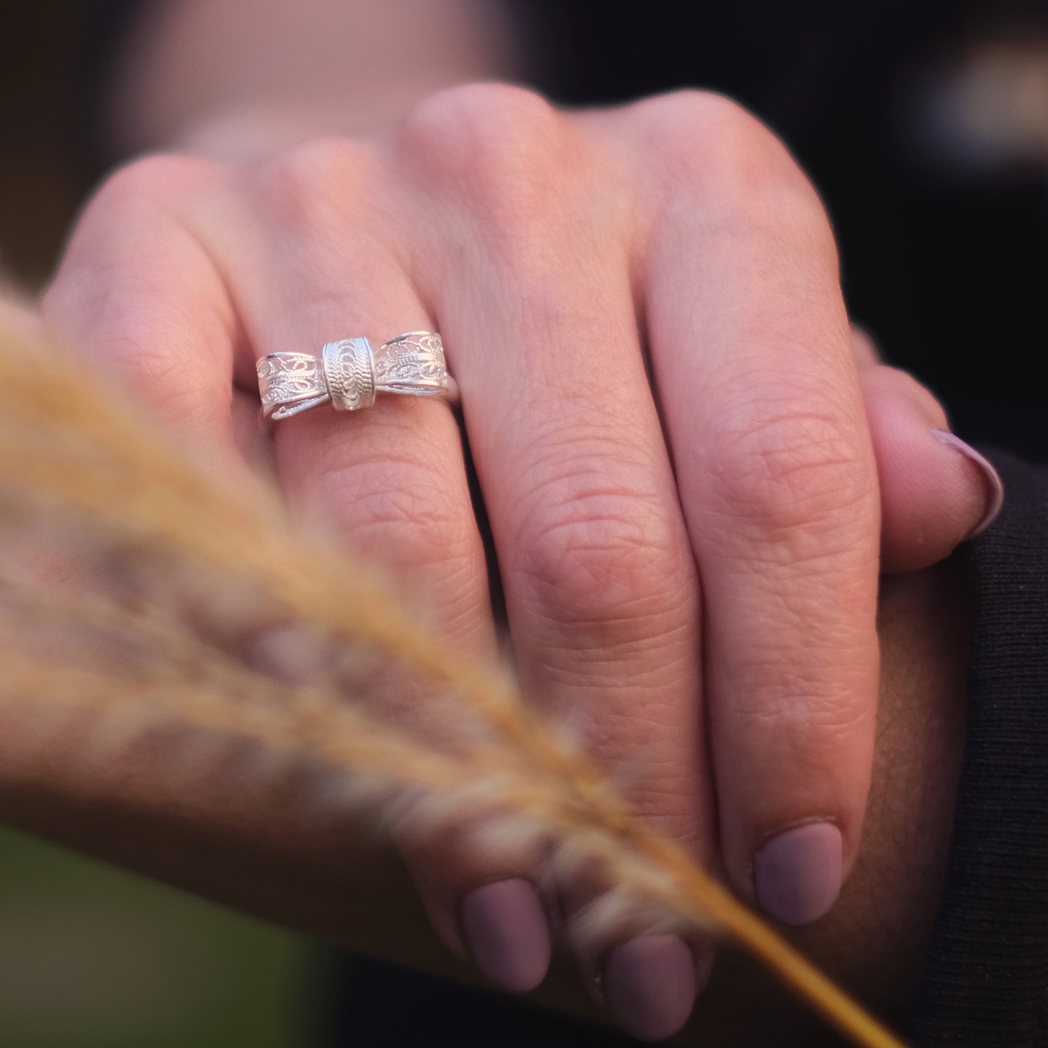 Filigree Ribbon Ring in Sterling Silver